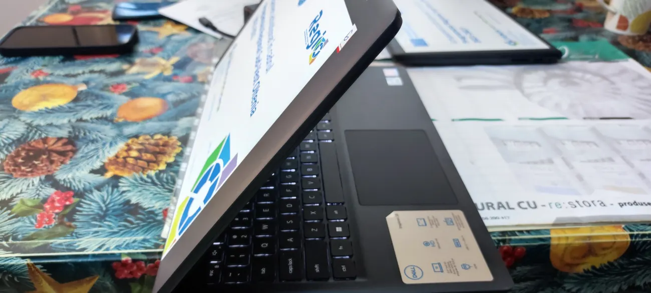 Laptop Dell Inspiron