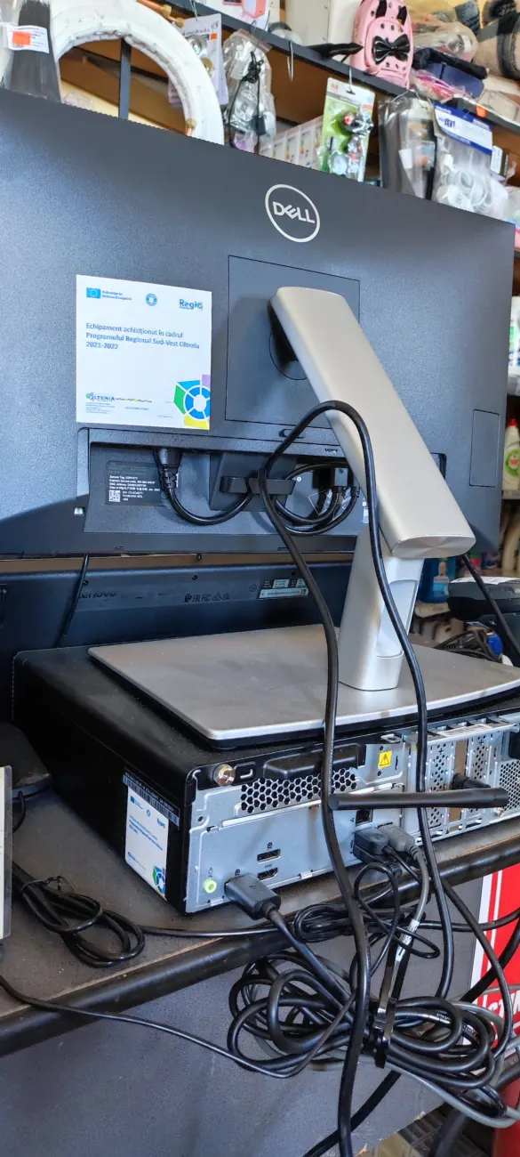 Monitor Dell 24"
