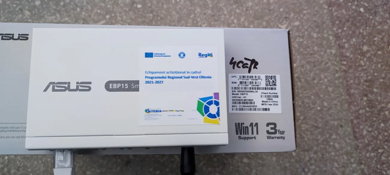 Switch ASUS ExpertWiFi